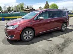 CHRYSLER PACIFICA