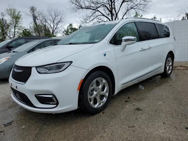 CHRYSLER PACIFICA