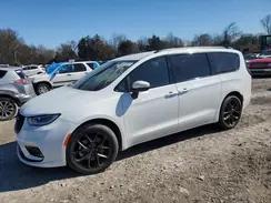 CHRYSLER PACIFICA