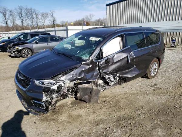 CHRYSLER PACIFICA