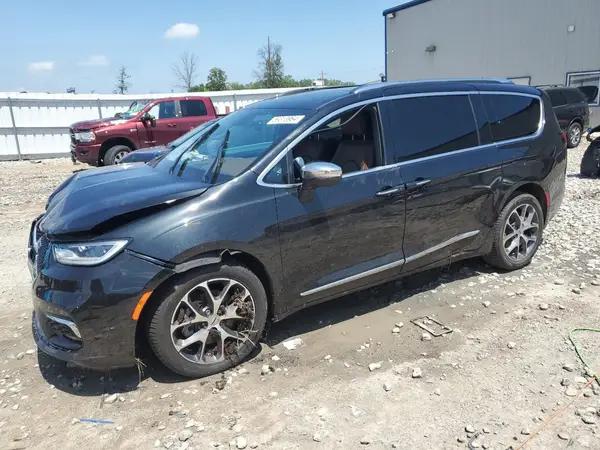 CHRYSLER PACIFICA