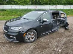 CHRYSLER PACIFICA