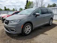 CHRYSLER PACIFICA