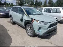 TOYOTA RAV 4