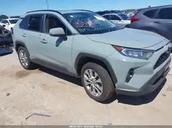 TOYOTA RAV 4