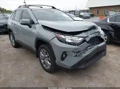 TOYOTA RAV 4
