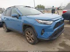 TOYOTA RAV 4