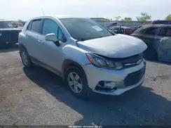 CHEVROLET TRAX