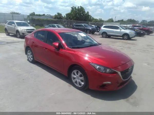 MAZDA 3
