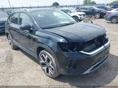VOLKSWAGEN TAOS