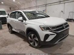 VOLKSWAGEN TAOS