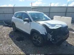 VOLKSWAGEN TAOS