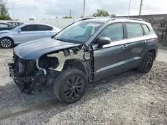 VOLKSWAGEN TAOS