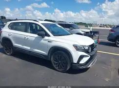 VOLKSWAGEN TAOS