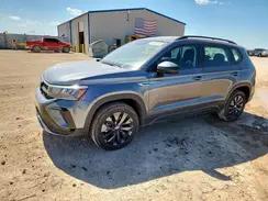 VOLKSWAGEN TAOS