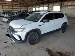 VOLKSWAGEN TAOS
