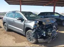 VOLKSWAGEN TAOS