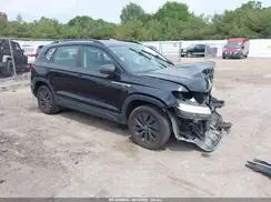 VOLKSWAGEN TAOS