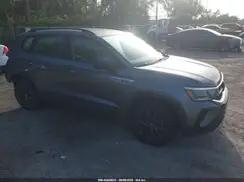 VOLKSWAGEN TAOS