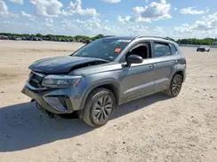 VOLKSWAGEN TAOS