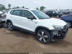 VOLKSWAGEN TAOS