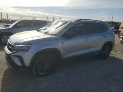 VOLKSWAGEN TAOS