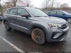VOLKSWAGEN TAOS