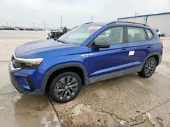 VOLKSWAGEN TAOS