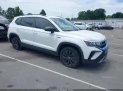 VOLKSWAGEN TAOS