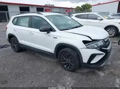 VOLKSWAGEN TAOS