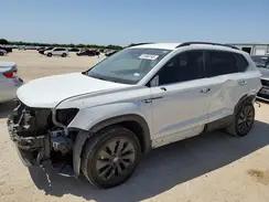 VOLKSWAGEN TAOS