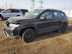 VOLKSWAGEN TAOS