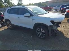 VOLKSWAGEN TAOS