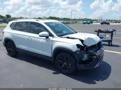 VOLKSWAGEN TAOS