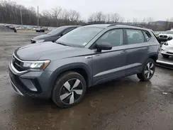 VOLKSWAGEN TAOS