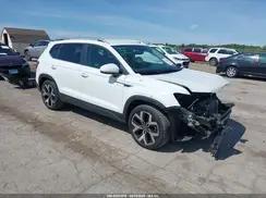 VOLKSWAGEN TAOS