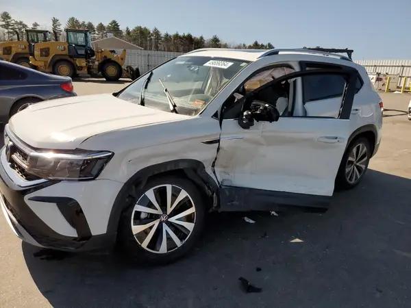 VOLKSWAGEN TAOS
