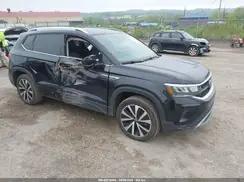 VOLKSWAGEN TAOS