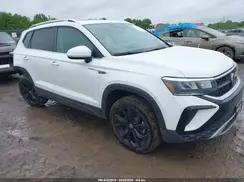 VOLKSWAGEN TAOS