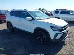VOLKSWAGEN TAOS