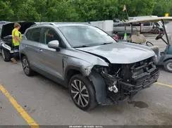 VOLKSWAGEN TAOS