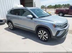 VOLKSWAGEN TAOS