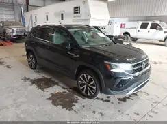VOLKSWAGEN TAOS