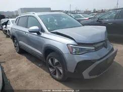 VOLKSWAGEN TAOS