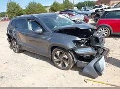 VOLKSWAGEN TAOS