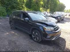 VOLKSWAGEN TAOS