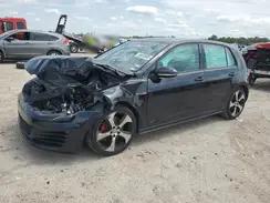 VOLKSWAGEN GTI