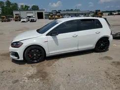 VOLKSWAGEN GTI