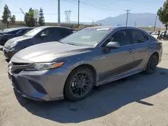 TOYOTA CAMRY