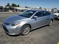TOYOTA AVALON